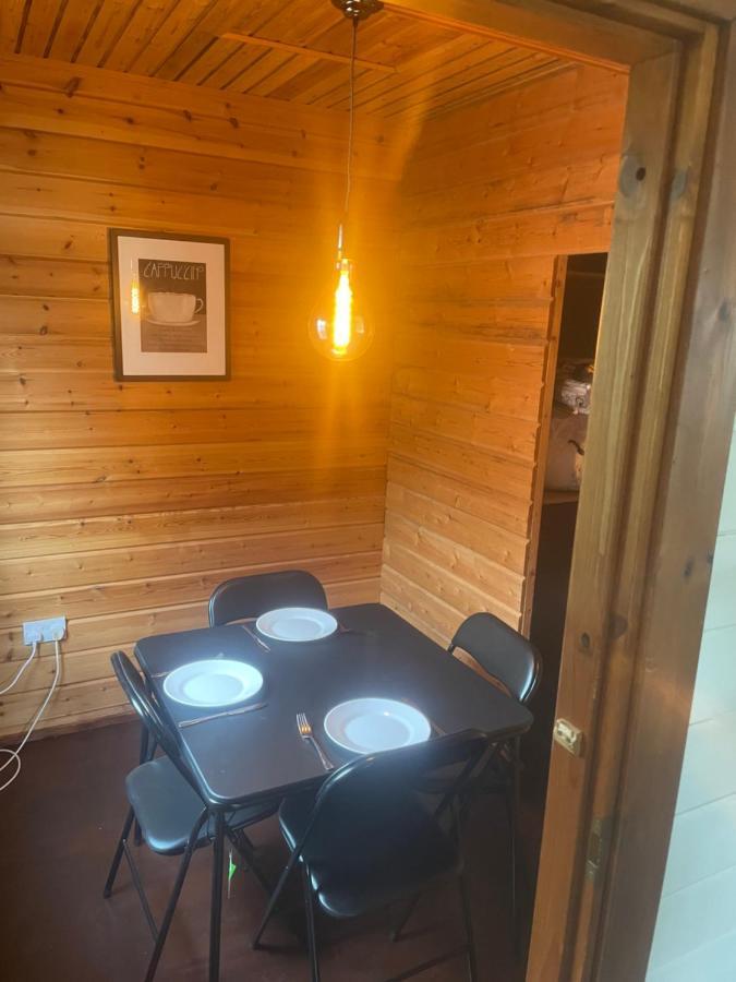 斯凯格内斯 Luxury Glamping At The Riverside酒店 外观 照片