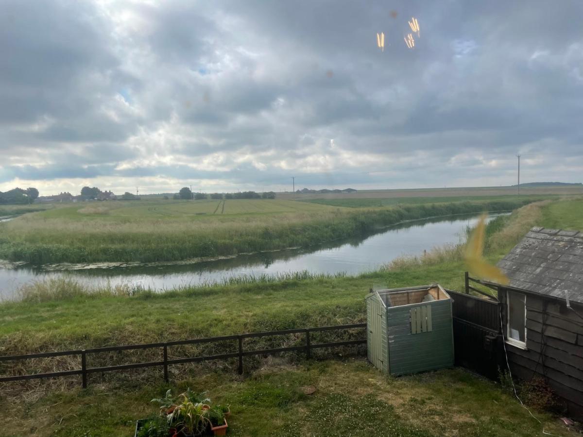 斯凯格内斯 Luxury Glamping At The Riverside酒店 外观 照片